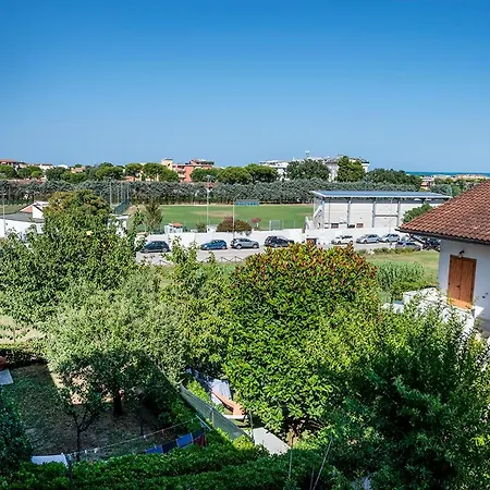 M371 - Marcelli, Delizioso Trilocale Con Terrazzo *