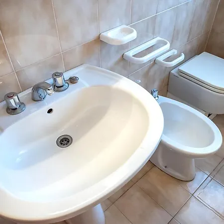 M371 - Marcelli, Delizioso Trilocale Con Terrazzo * Marcelli